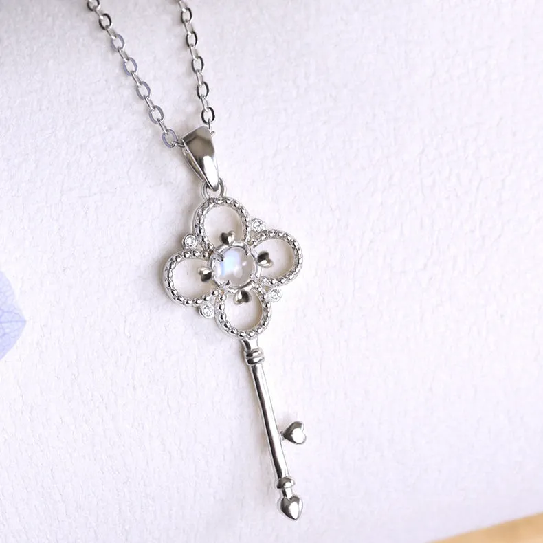 Charm Womens Key Shaped Silver Moonstone Pendant Necklace For Women