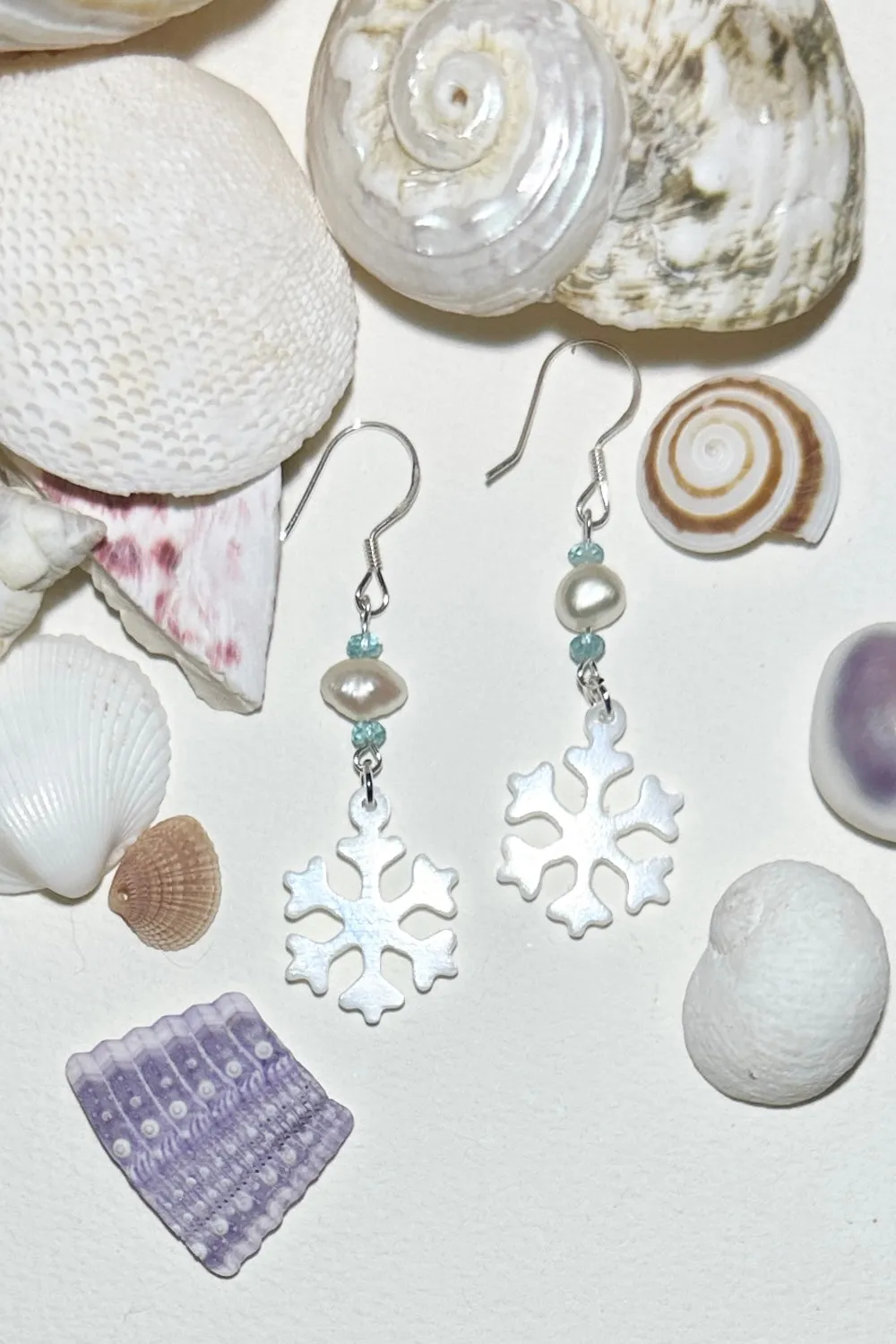 Earrings Cay Island Snowflake Topaz
