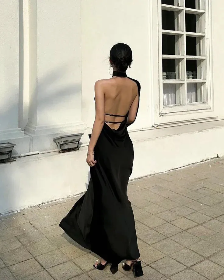 Elegant Black Halter Backless Long Evening Dress Charming Party Dress Formal Dress Wholesale