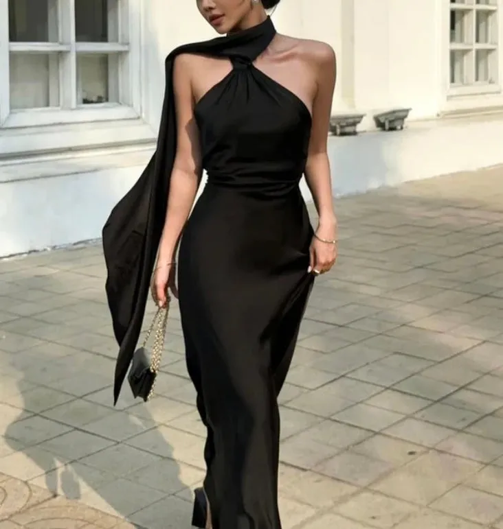 Elegant Black Halter Backless Long Evening Dress Charming Party Dress Formal Dress Wholesale