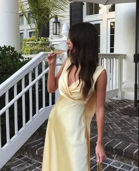 Elegant Yellow V Neck Prom Dress Long Evening Dress Charming Party Dress