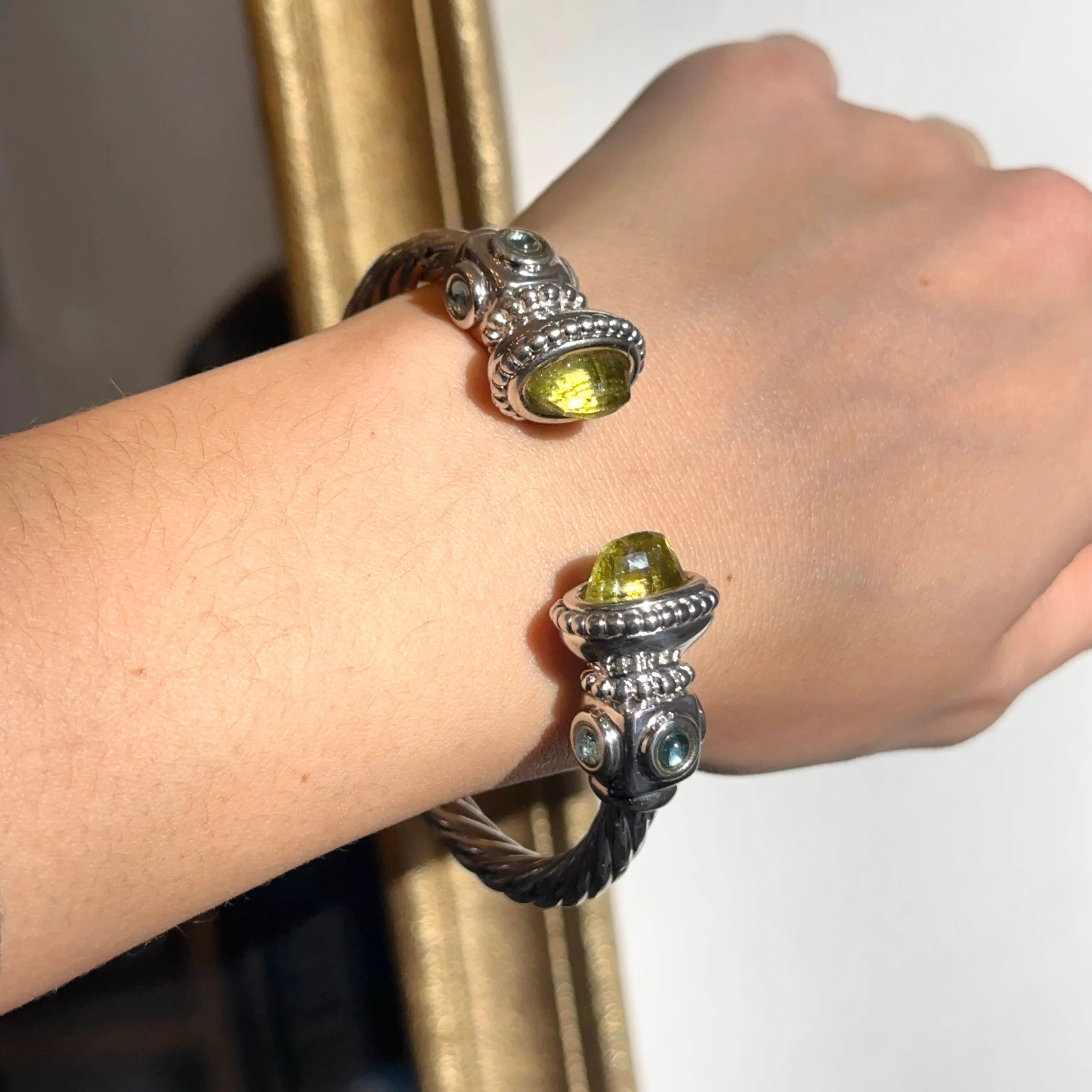 Estate 14KT White Gold Peridot End Caps   Blue Topaz Bangle Bracelet