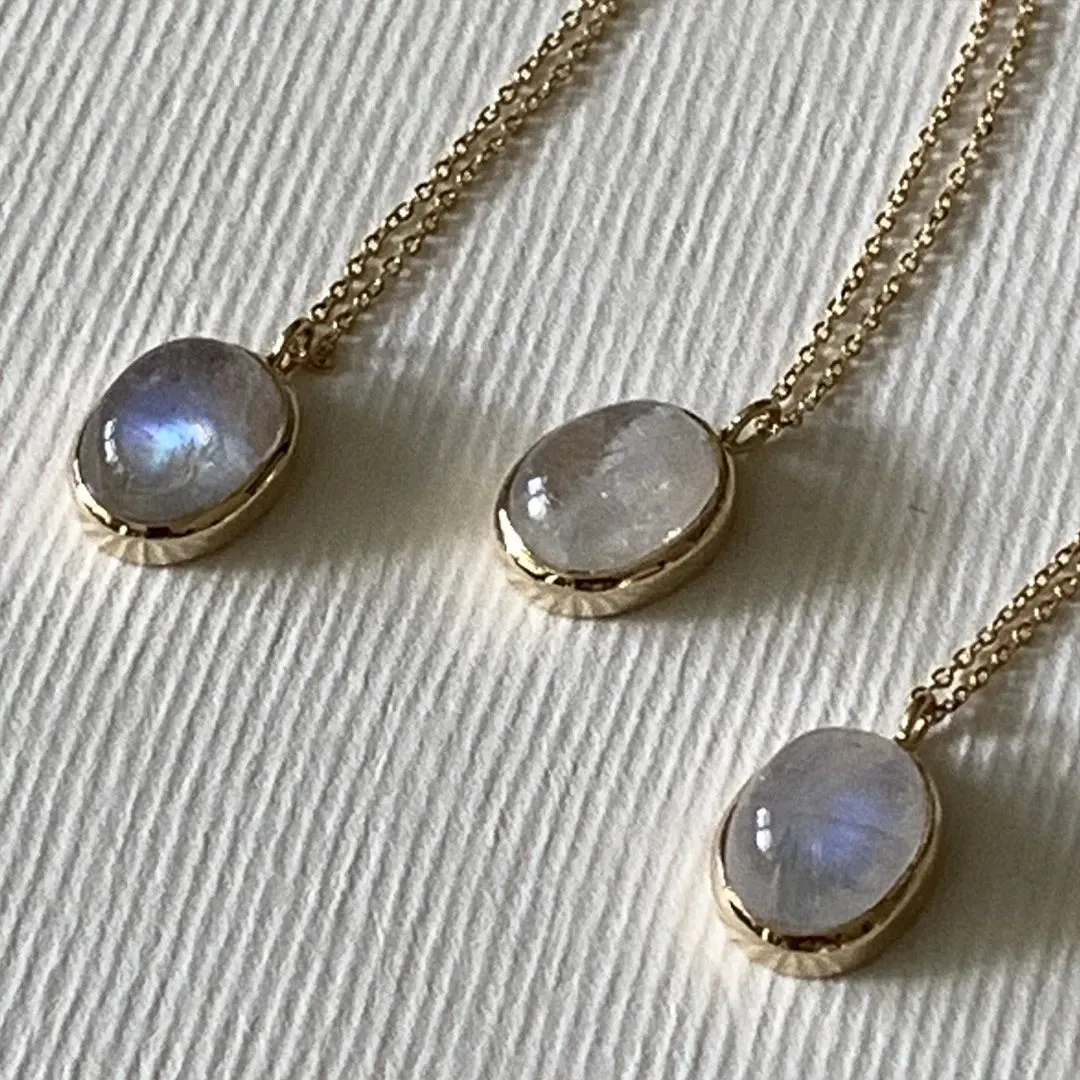 Eve Moonstone Necklace