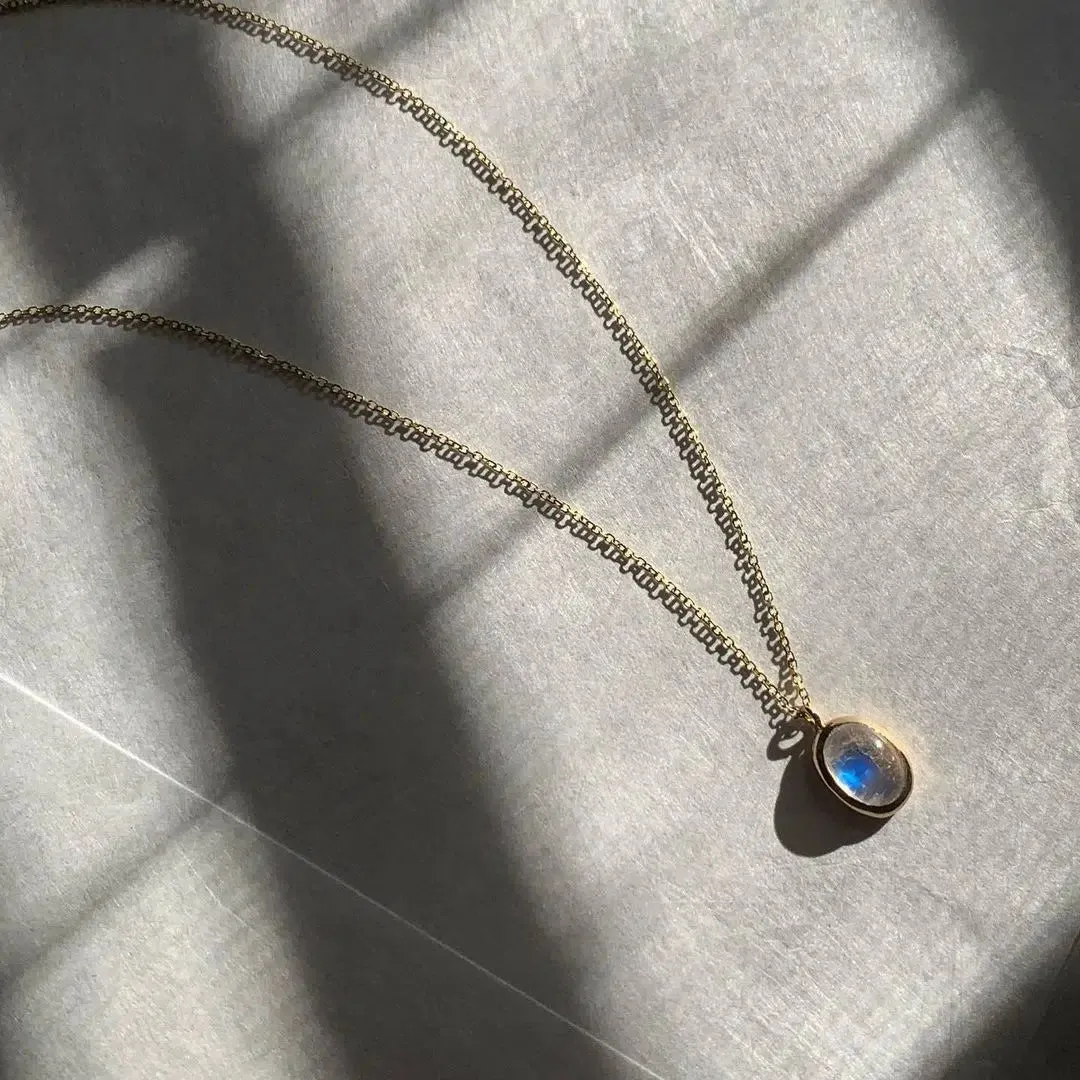 Eve Moonstone Necklace