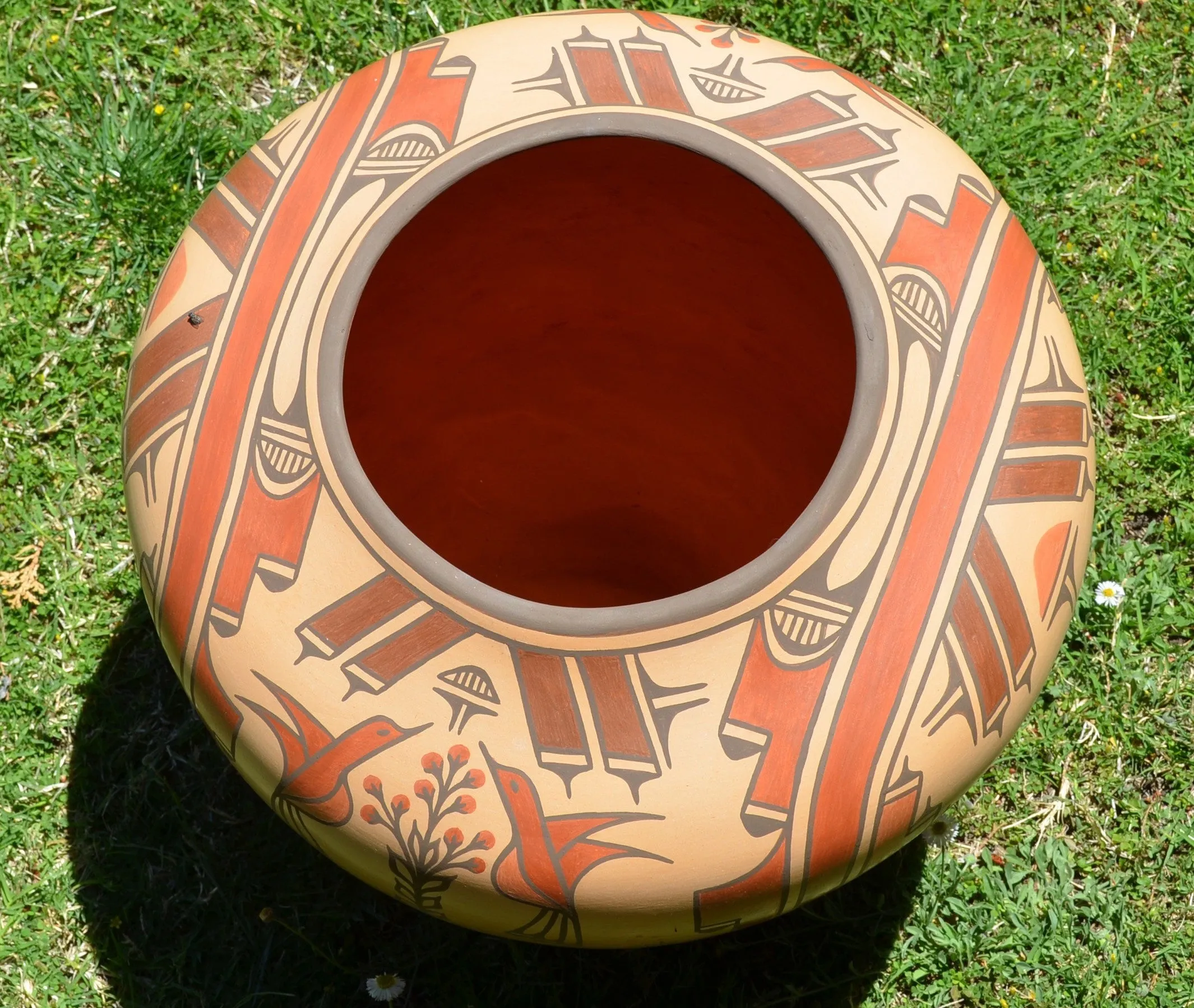 HOLD - Zia Pueblo Pot : Large Olla:  Ruby Panana: rp 22