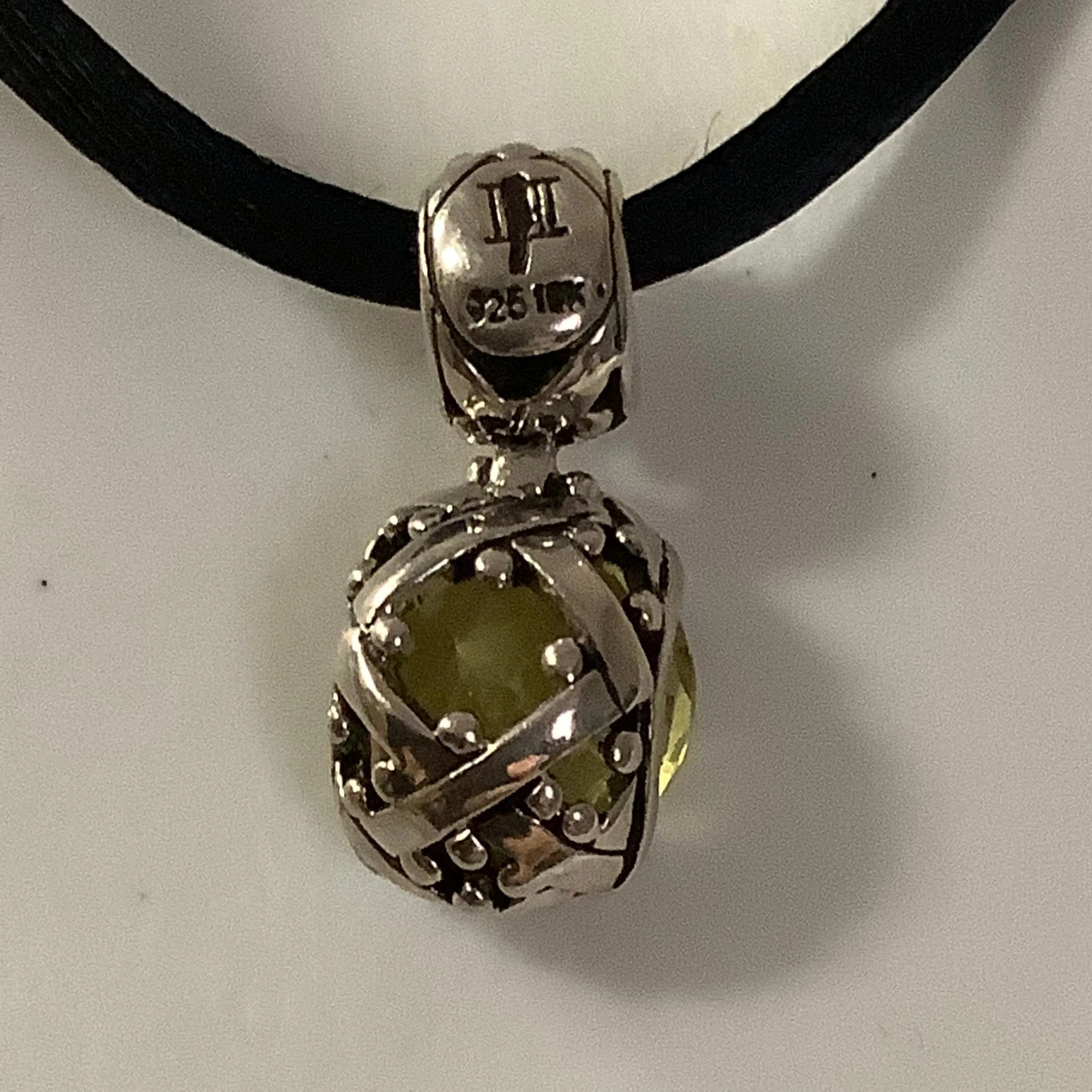 John Hardy Baru Sari Pendent Necklace