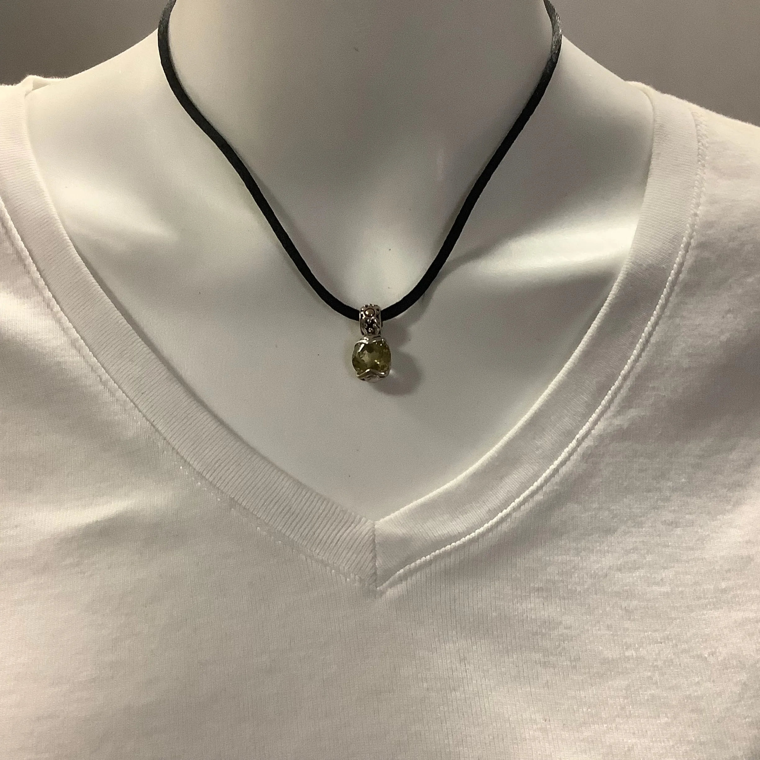 John Hardy Baru Sari Pendent Necklace