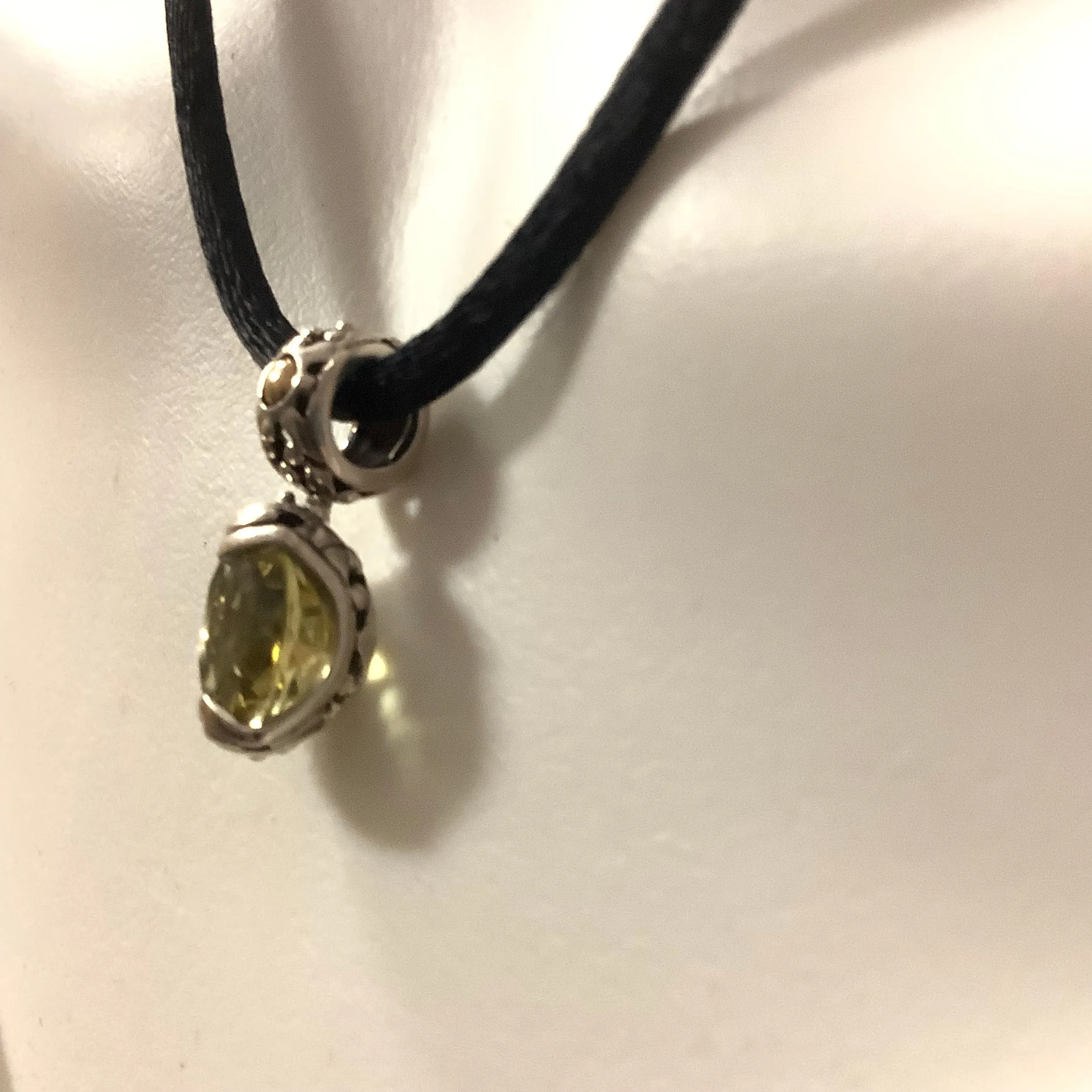 John Hardy Baru Sari Pendent Necklace
