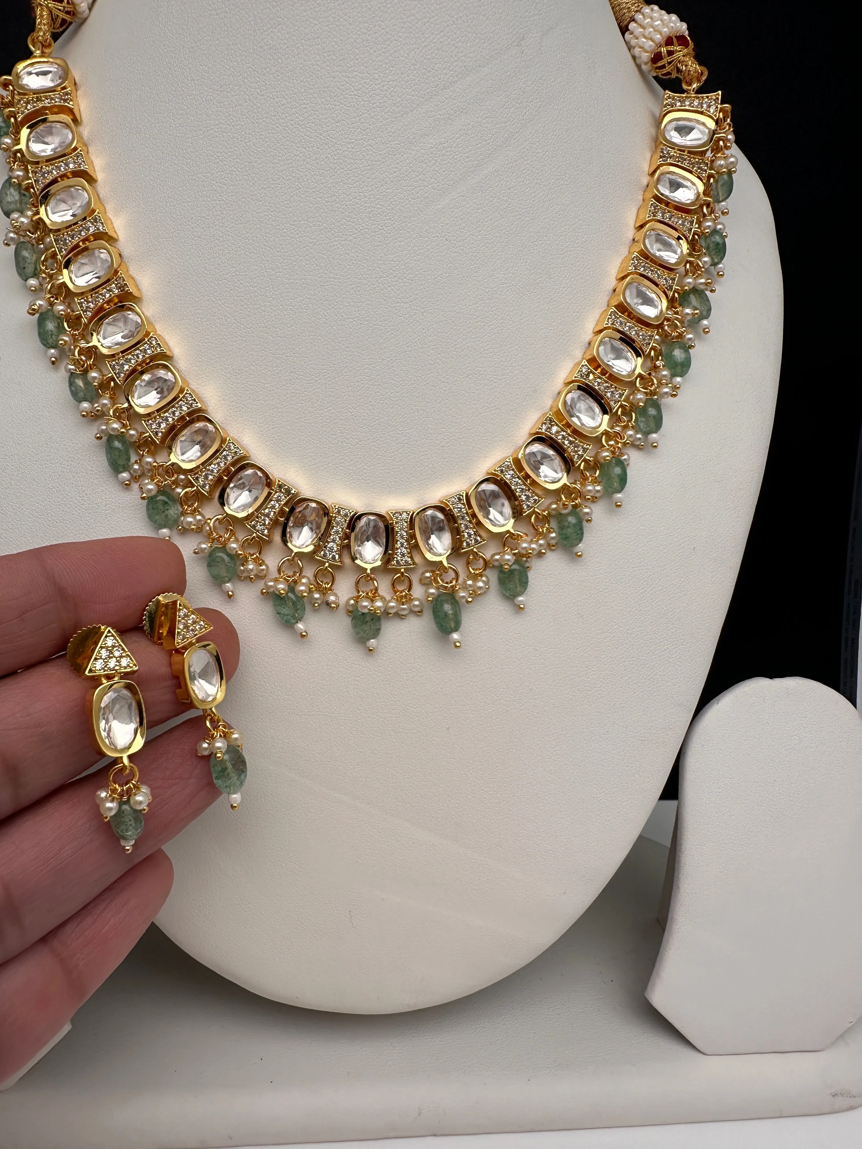 Moissanite Clear Stone Emerald Beads Short Necklace
