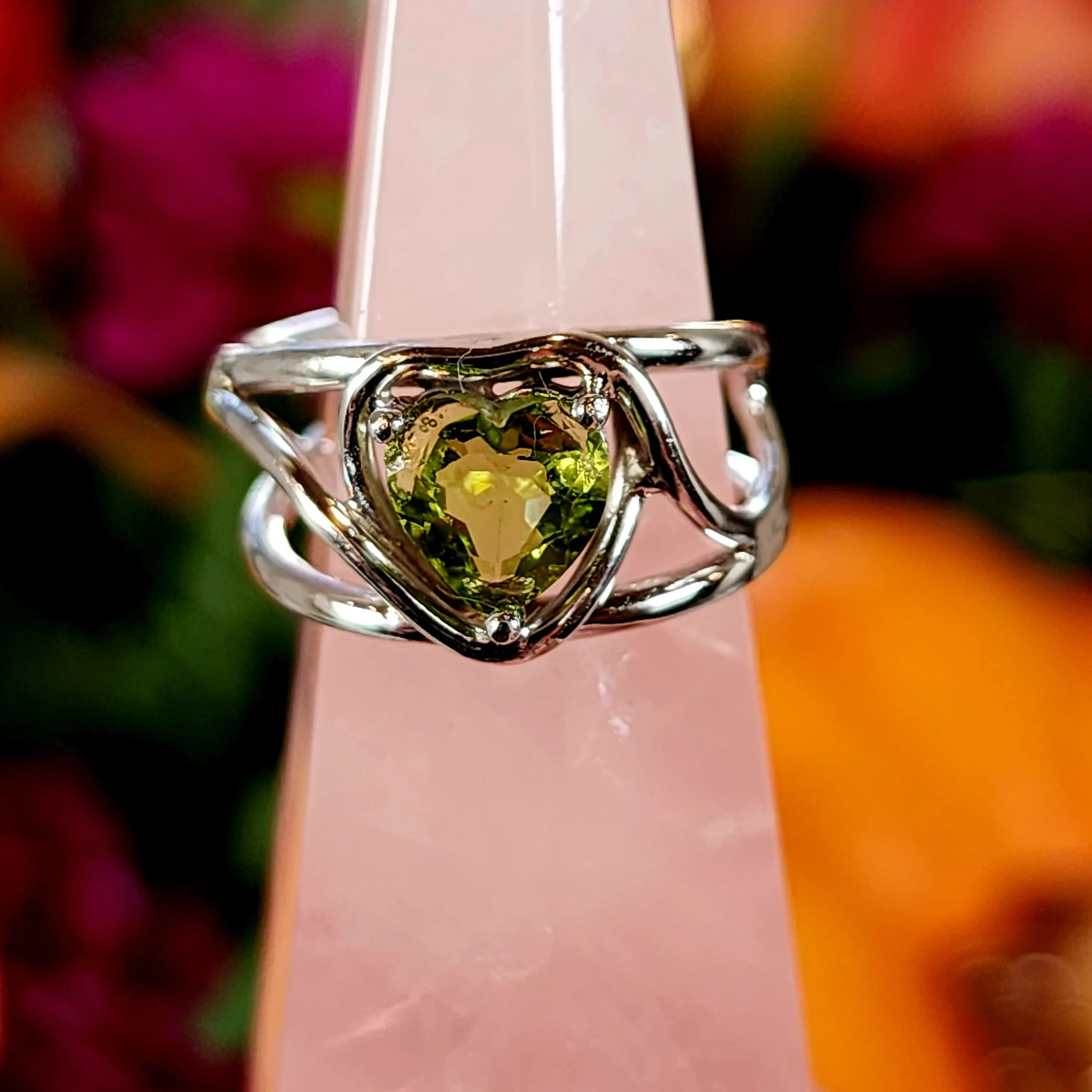 Peridot Heart Finger Cuff Adjustable Ring .925 Silver for Health, Prosperity and Protection