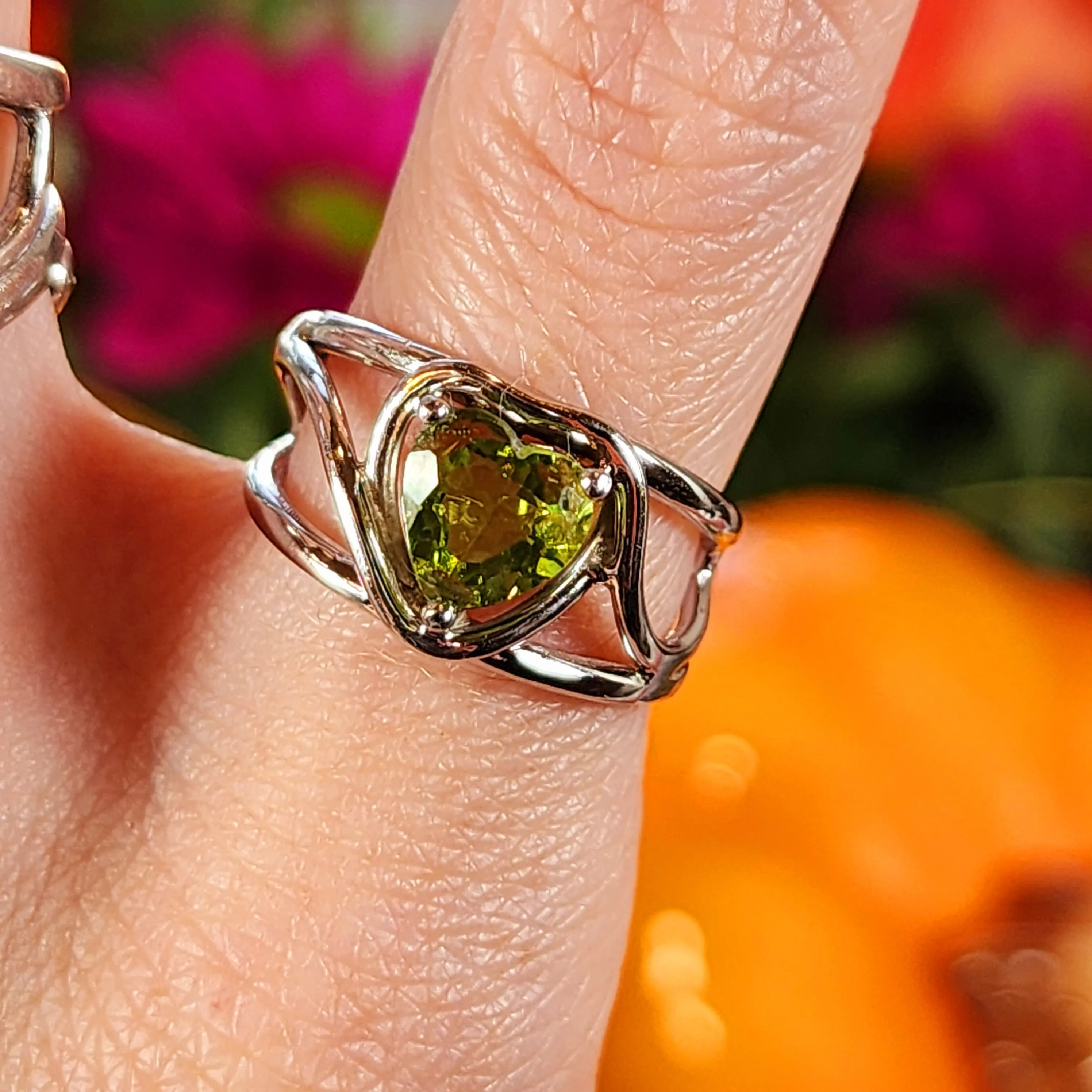 Peridot Heart Finger Cuff Adjustable Ring .925 Silver for Health, Prosperity and Protection