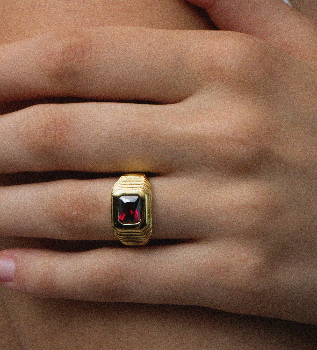 THE RUBY RED HEIRLOOM RING